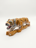 Schönes Holzgemälde mit Tiger
